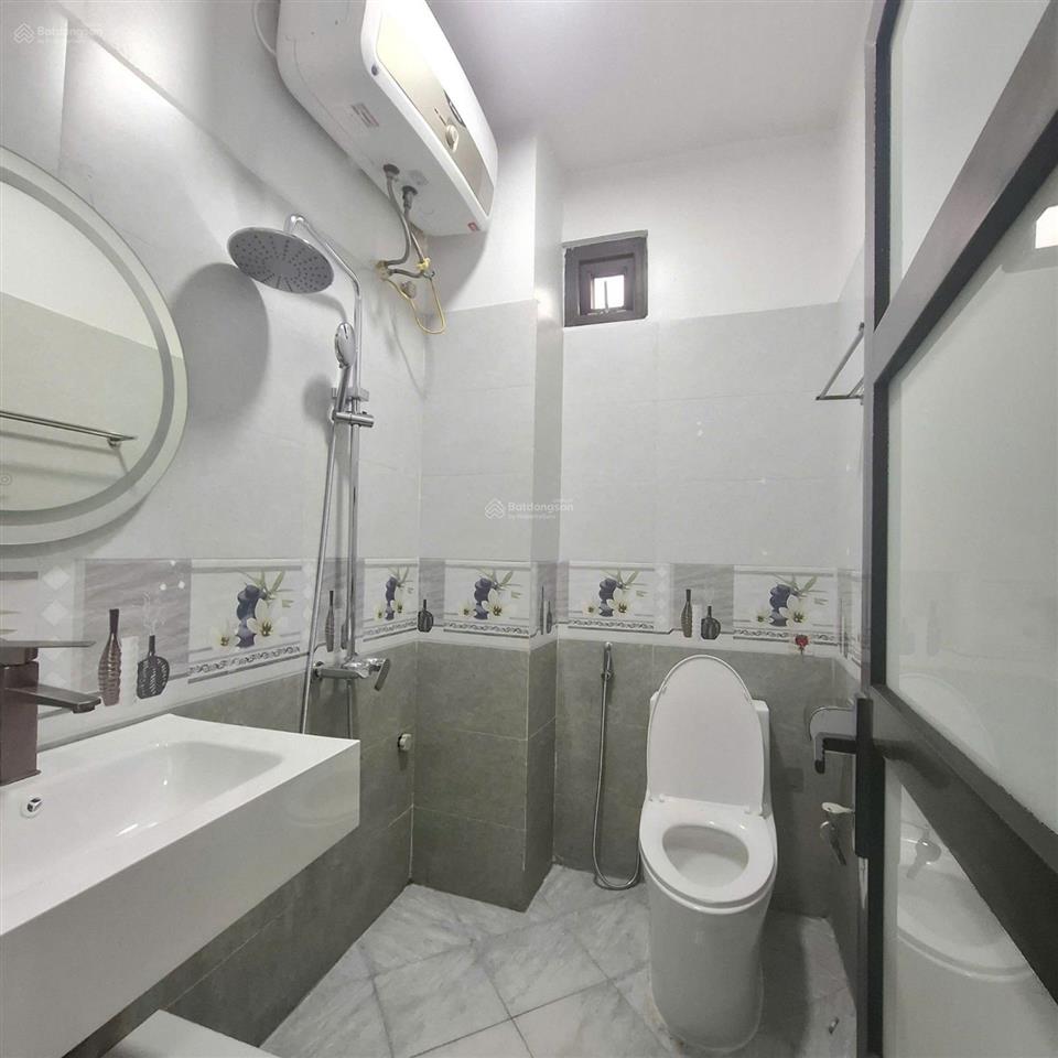Nhà đẹp full nội thất phố thanh lân ngõ rộng gần ô tô 30m2 *5 tầng * 3 ngủ giá 6,3 tỷ