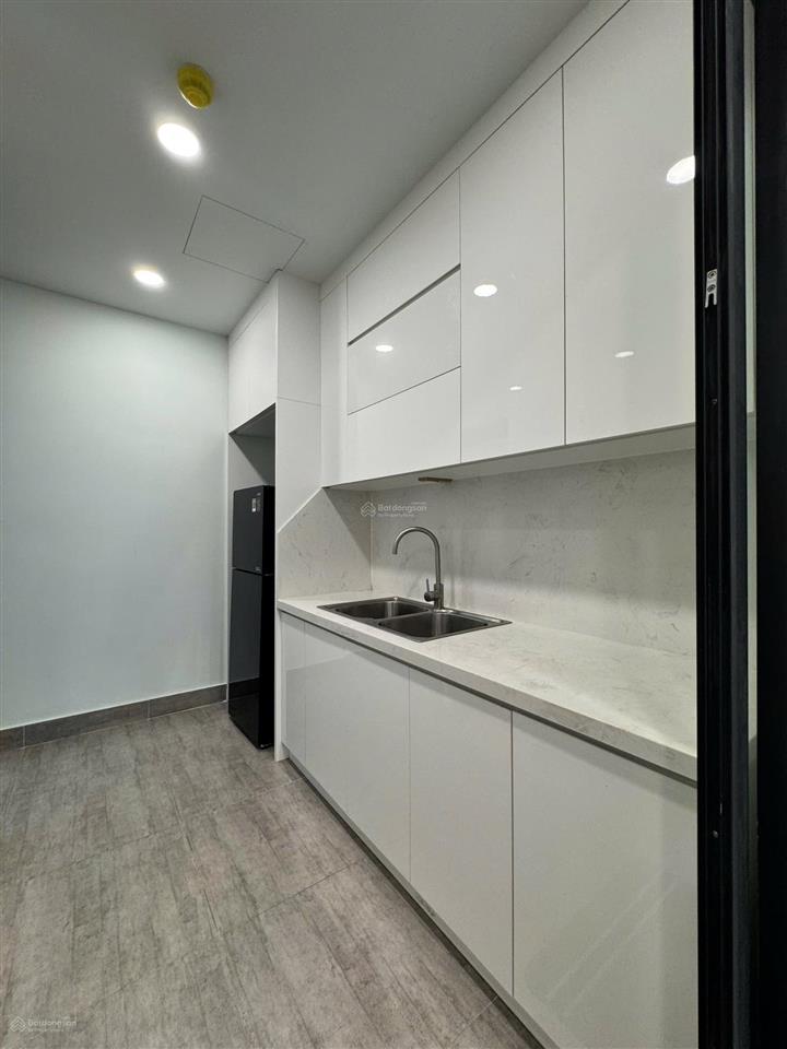 Chính chủ bán căn 2pn 91,2m gold tower 275 nguyễn trãi 0868 617 ***