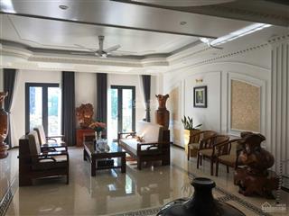 Cần tiền gấp gia đình bán căn vinhomes bến đoan có thang máy giá 10,2 tỷ.  0366 013 ***