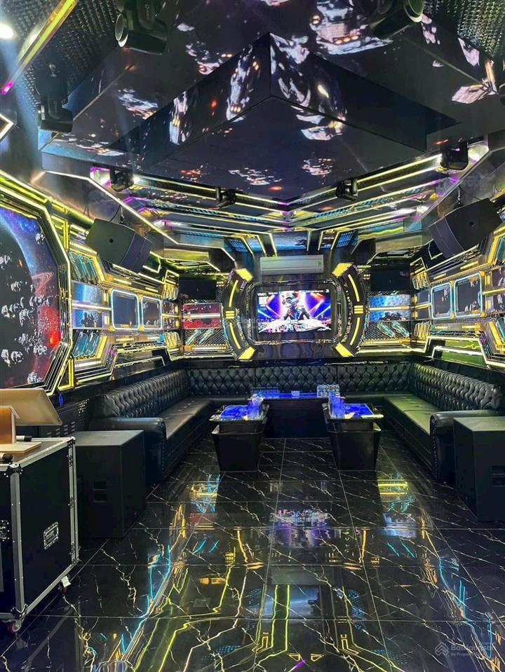 Mặt phố vip đống đa tài sản dòng tiền khủng gần 5 tỷ/năm