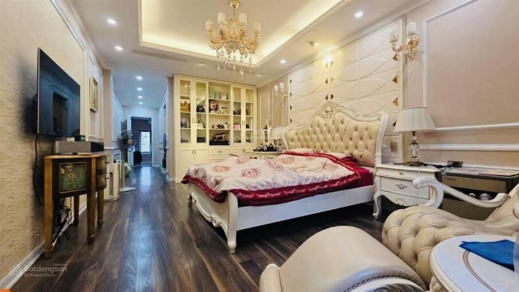 Nhà dân xây đẹp, thang máy, ô tô, kinh doanh trung tâm đống đa  kinh doanh