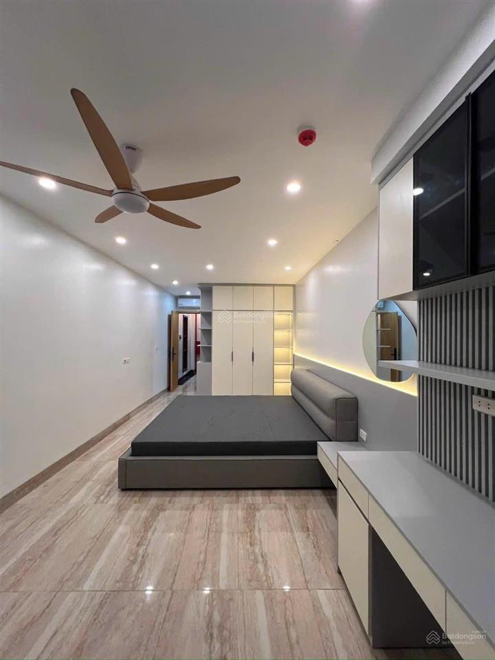 Nhà mới 6 tầng thang máy phân lô tây sơn full nội thất cao cấp