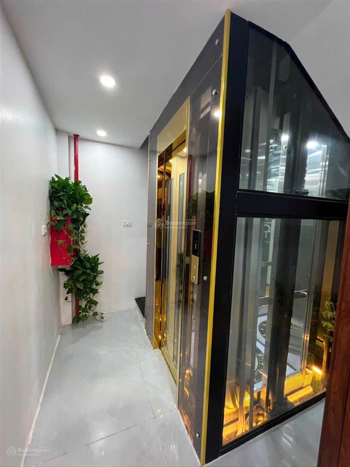 Nhà mới 6 tầng thang máy phân lô tây sơn full nội thất cao cấp
