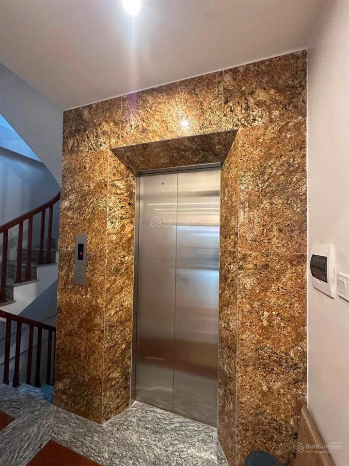 Bán nhà võ chí công, lạc long quân, ngõ ô tô tránh, vỉa hè 2 bên, kinh doanh đỉnh, 38m2 x 7 tầng