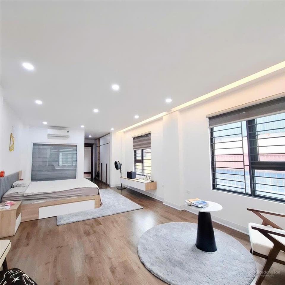 Tòa văn phòng góc 3 mặt thoáng phố vương thừa vũ, 57m², nhà 8 tầng  thang máy xịn  ngõ ô tô