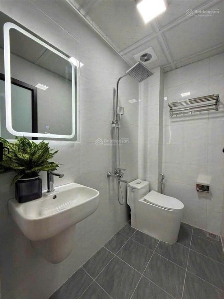 Bán nhà trường chinh 35m² 4 tầng 4pn, full nội thất, ngõ thông sang tôn thất tùng, nhà đẹp ở ngay