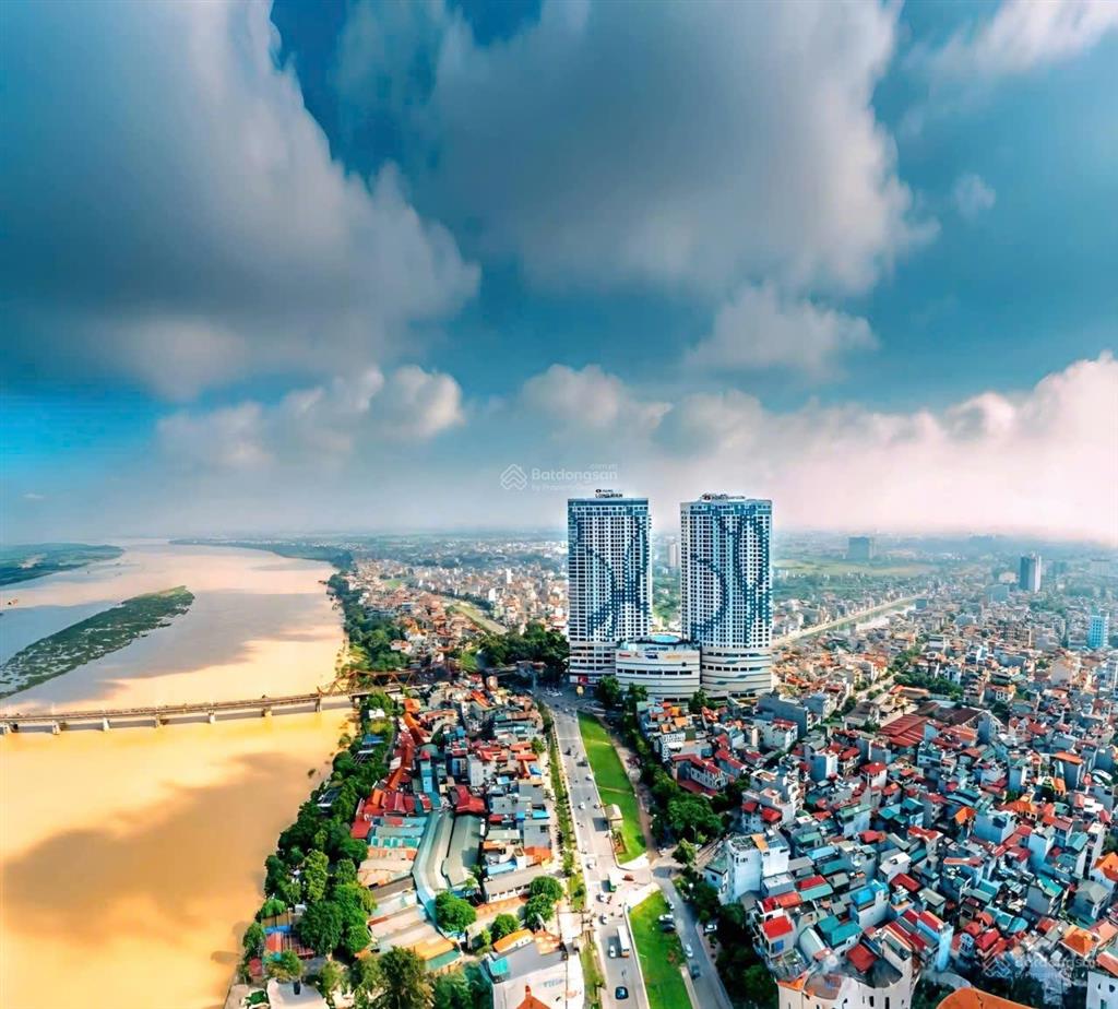Penthouse mipec riverside 226.8m², 4pn, 2 tầng, phòng nào cũng view sông hồng, sở hữu lâu dài