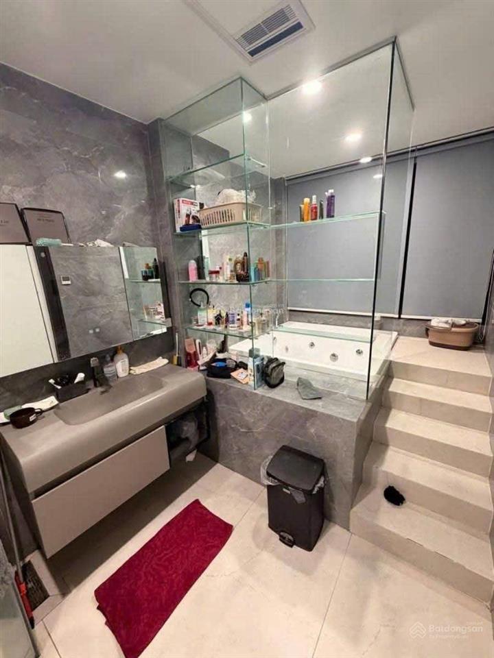 Đặng văn ngữ 73m2 8 tầng mt 6.9m thang máy ngõ thông kinh doanh ba bước ra hồ đống đa