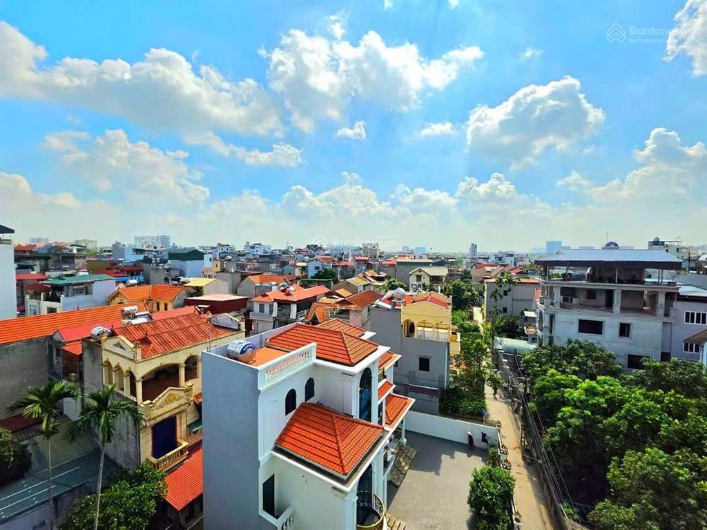 Bán nhà việt hưng, long biên, 95 m², 5 tầng thang máy, mặt tiền 6 m, ô tô vào nhà