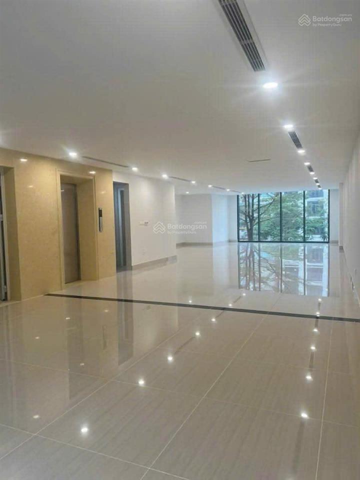 Mặt phố 9 tầng 147m² xã đàn, đống đa có thang máy, 2 mặt tiền, vỉa hè rộng, kinh doanh đỉnh