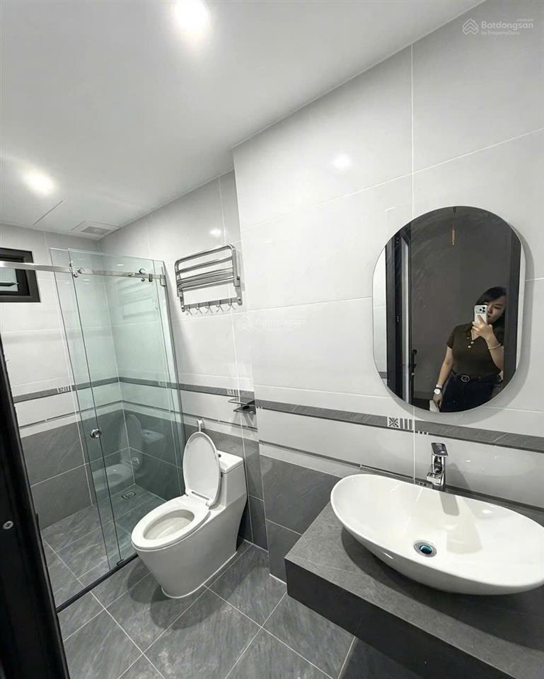 Bán nhà thái hà 53 m², 9 tầng thang máy, mặt tiền 5,3 m, ô tô tránh, vỉa hè hai bên