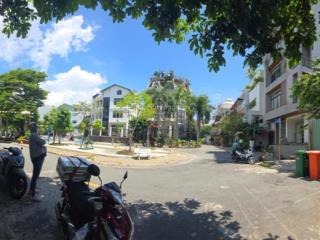 Bán nhanh 73m2 đất ngan 5m5 ngay trung tâm quận 7, hẻm ô tô thông đường gò ô môi và đào trí quận 7