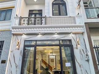 Cạnh trường nguyễn hữu thọ ngang 6m dài 12m 2 tầng trệt lầu 4 phòng ngủ lâm văn bền chỉ 6ty190