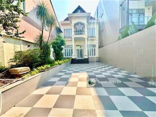 Bán nhà có sân xe hơi to vật vã ngang 8x12m nhà 3 tầng 5 phòng ngủ lâm văn bền chỉ 12 tỷ tl
