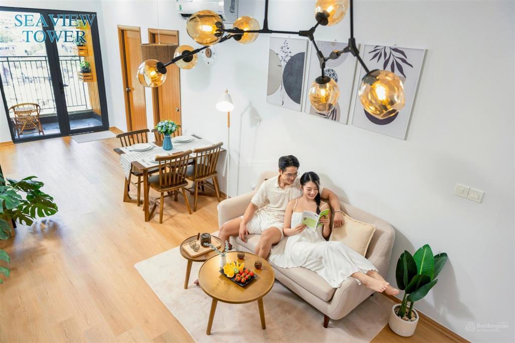 Tòa ct1  bán căn thương mại 2 pn view biển và thành phố tầng cao đã có sổ