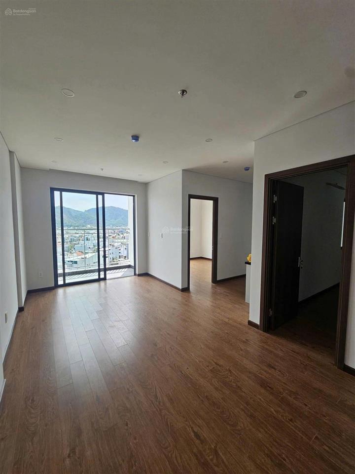 Cho thuê căn hộ mia center point ngay đường nguyễn sinh sắc, cạnh biển nguyễn tất thành