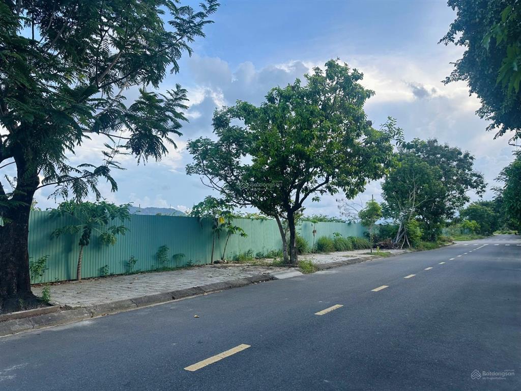 Giảm nhanh 400 triệu  chủ cần bán gấp lô dragon smart city, trục đường trương công huấn
