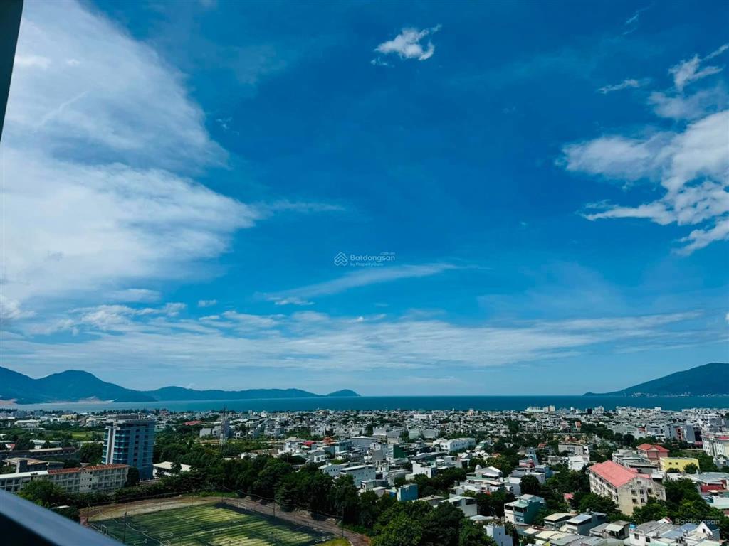 1 căn 2 phòng ngủ có mức giá tốt chỉ 2.4 tỷ dành cho khách hàng hữu duyên, căn hộ sun fours tower