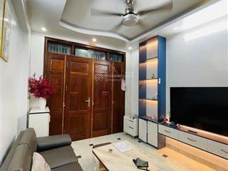 Nhà riêng 5 tầng, 3pn, 33m2 tại định công thượng, giá ưu đãi chỉ với 7,75 tỷ