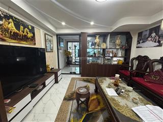 Bán nhà riêng 5pn, 40m2 tại vũ tông phan, giá tốt chính chủ, ngõ thông, gần phố