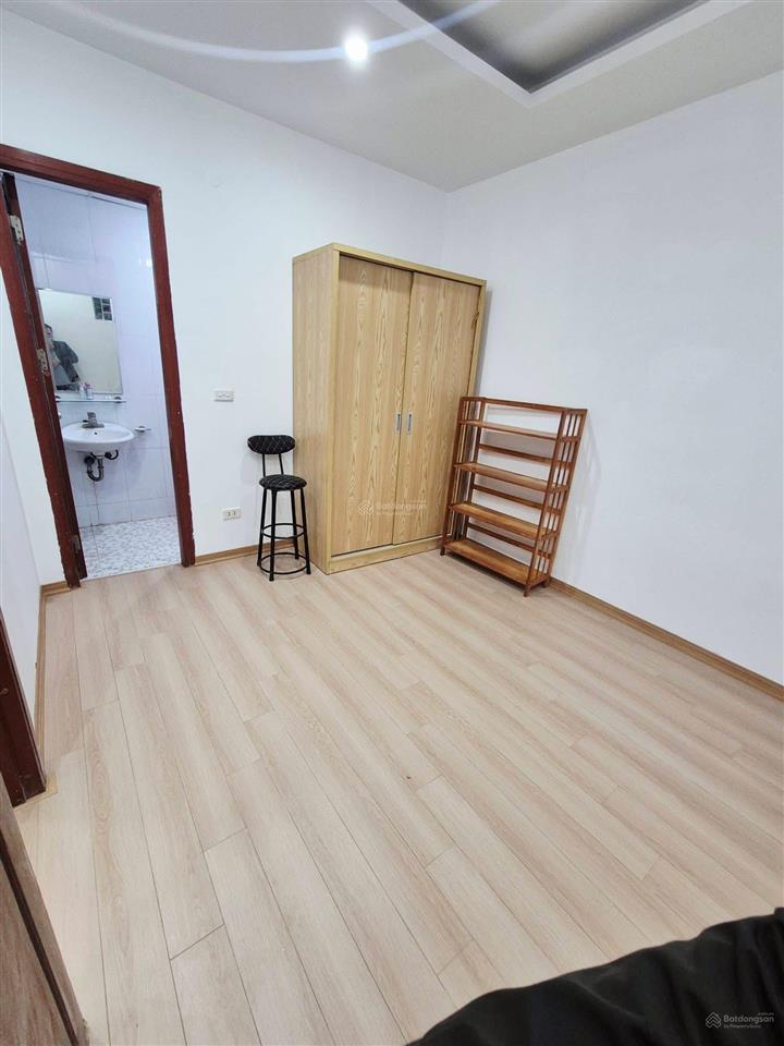 Chính chủ cần bán gấp, chung cư ct12 kim văn kim lũ, 56m2, tầng đẹp