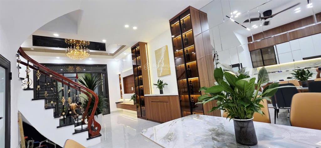 Nhà hai mặt thoáng phố định công thượng trần hoà 40m*4tầng ngõ nông full nội thất cao cấp