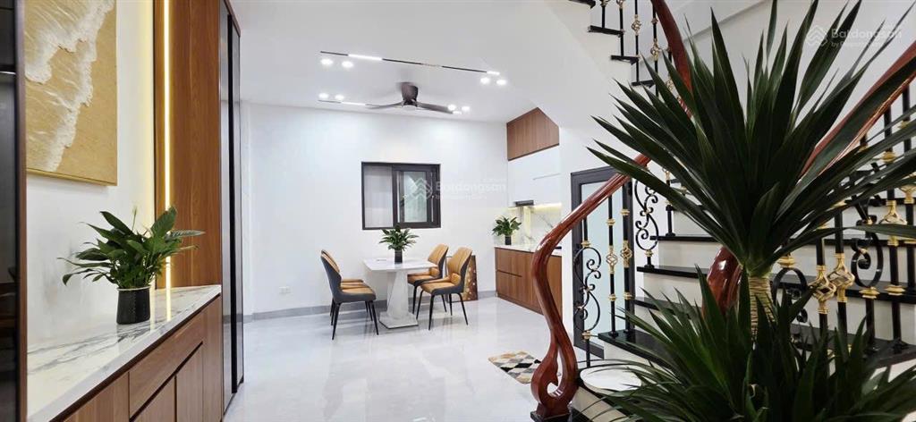 Nhà hai mặt thoáng phố định công thượng trần hoà 40m*4tầng ngõ nông full nội thất cao cấp