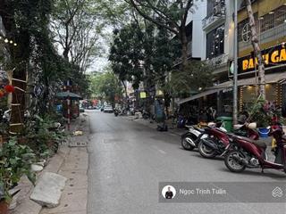 Hồng mai  ngõ thông  ô tô đỗ gần  2 thoáng trước sau  chỉ việc về ở  34mx5 tầng chỉ 9,8 tỷ