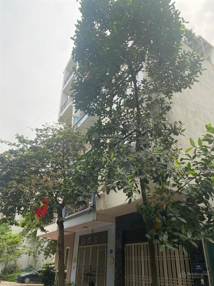 Bán liền kề gần văn phú  hà đông, chỉ nhỉnh 13 tỷ, doanh thu dòng tiền 300tr/ năm.