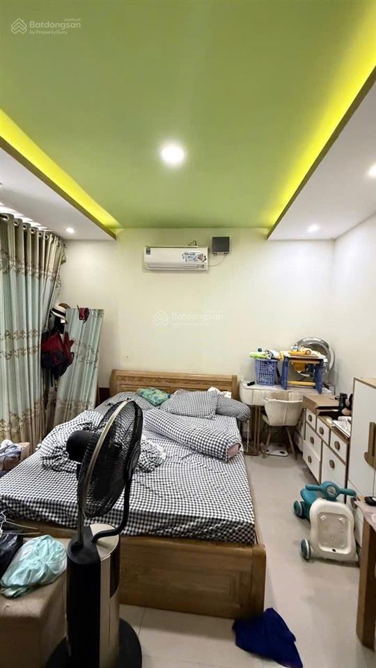 Nhà đẹp hẻm xe hơi  ngay aeon mall tân phú  65m²  (5x13)  3 tầng  giá 8,x tỷ.