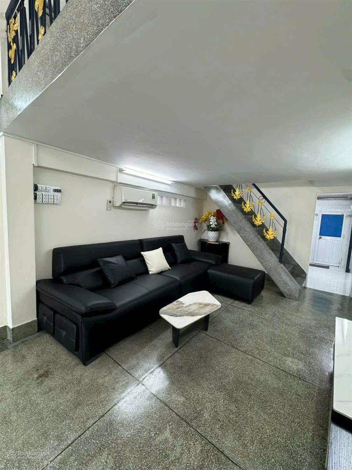 Nhà hẻm xe hơi đổ cửa phạm văn hai  tân bình  (3.5x15)  3 tầng  nở hậu 4m  giá 6.501 tỷ.