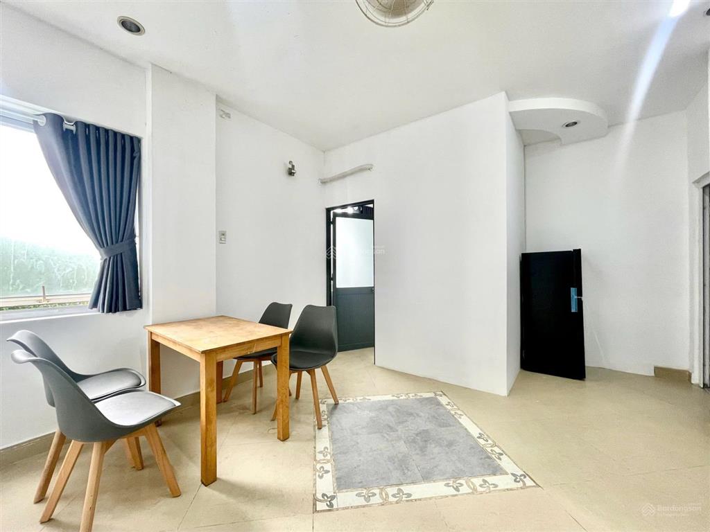 Cho thuê căn hộ full nội thất  60m2  2pn  bình thạnh