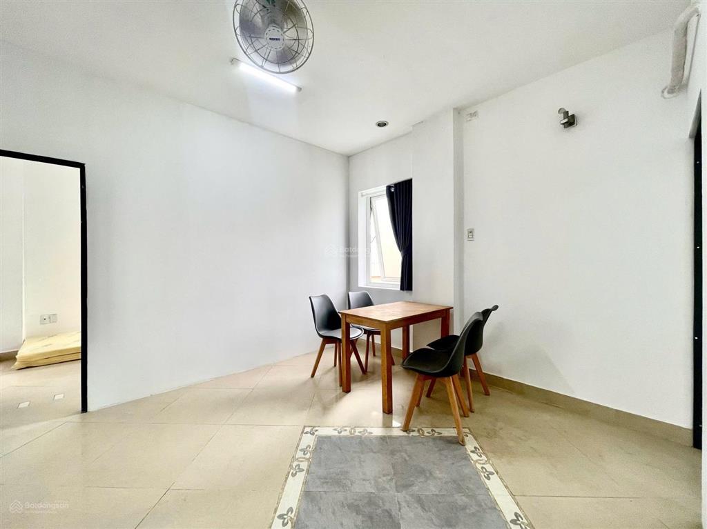 Cho thuê căn hộ full nội thất  60m2  2pn  bình thạnh