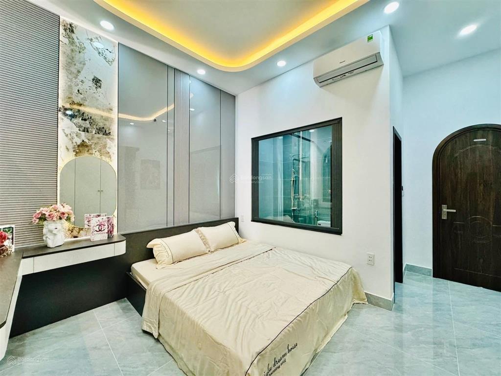 Hẻm xe hơi 1 sẹc phạm văn chiêu ô tô vào nhà mới full nội thất ở ngay 3pn chỉ 5.98 tỷ