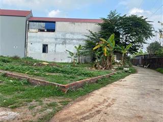 800tr .chỉ một lô duy nhất 42m sổ đỏ chính chủ .hiền ninh hiền lương sóc sơn nay là xã nội bài.