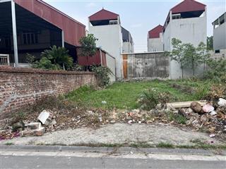 Lô đất to dt150m fullmt6.4m giá tốt sơn du nguyên khê đông anh