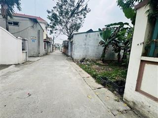 Đất đẹp mai nội mai đình sóc sơn .dt90m fullmt6m ,trục chính kinh doanh .giá đầu tư