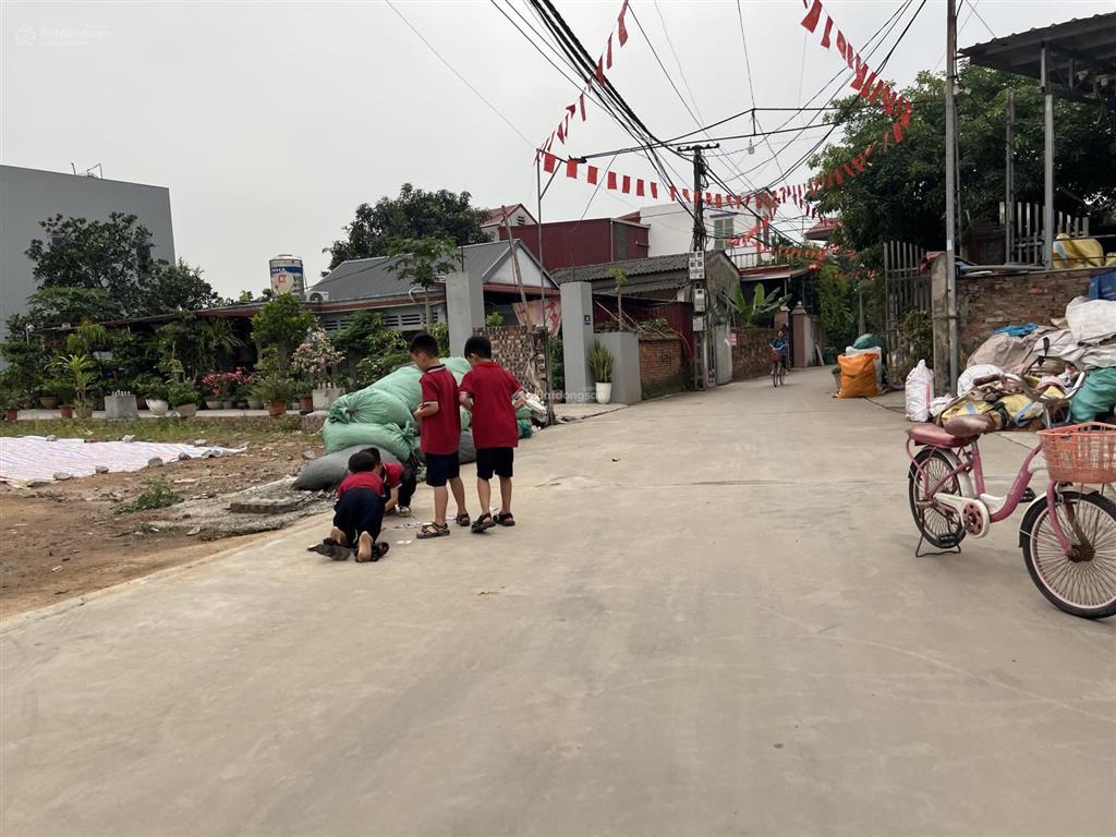 82m fullgiá 3,2tỷ thôn đông phù lỗ sóc sơn sổ đẹp chủ cần bán nhanh