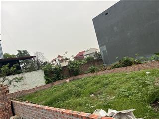 Đất đẹp giá tốt vị trí đắc địa dt80m full mt7,5m giá 2tỷ 850trphù mã phù linh sóc sơn .
