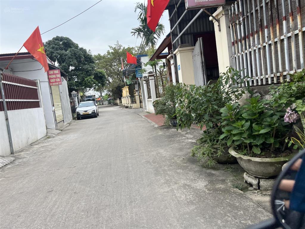 Bán đất trục chính dt96m mt5,4m song mai đoài mai đình sóc sơn .giá tốt nhất để bạn quan tâm