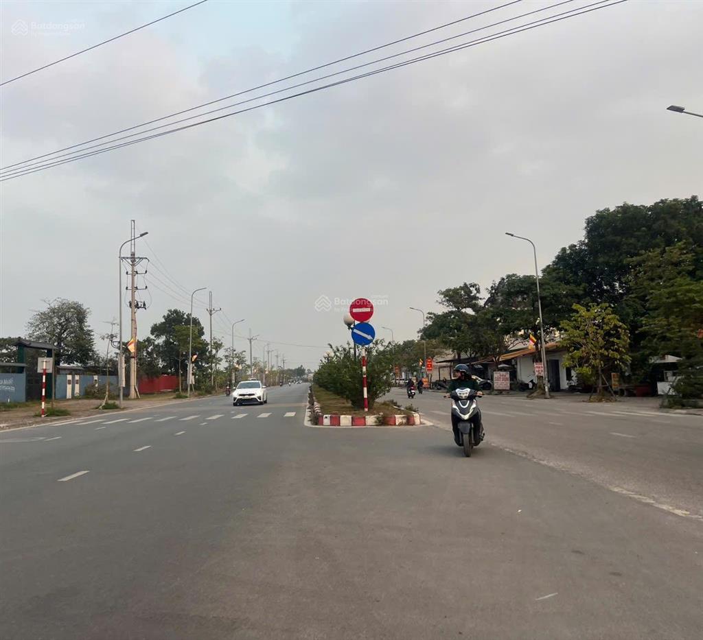 Dt86m full mt4,5m giá chỉ 3,2tỷ lạc nông mai đình .