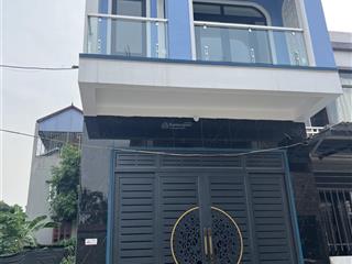 Nhà đẹp  sẵn ở  dt 75m2 full  mt 4 7m  quang tiến  nay là xã nội bài