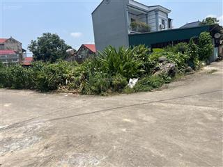 Lô góc  quảng hội  quang tiến  nay là xã sóc sơn  dt 120m  mt 8m  giá tốt để bạn quan tâm.