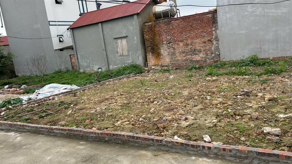 80m², full mt 8m, giá chỉ có 3 tỷ  bắc thượng  quang tiến  nay là xã nội bài.