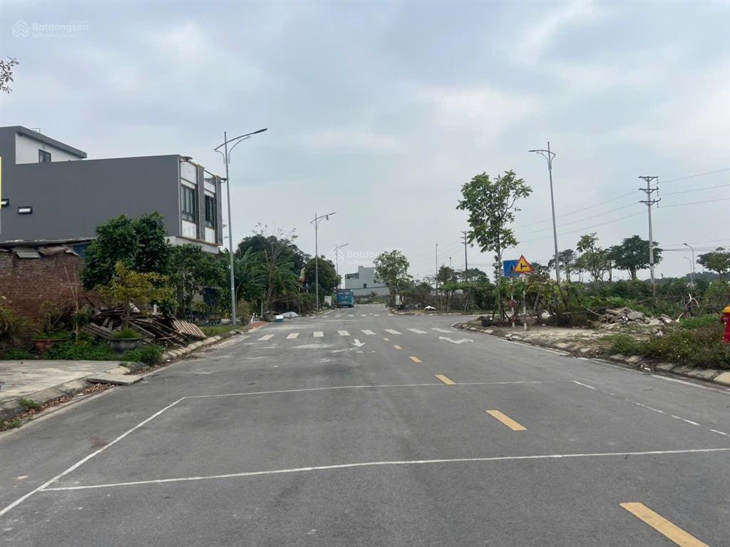 Bán lô đất cực đẹp  dt 55m full  trục chính kinh doanh  hương đình  mai đình