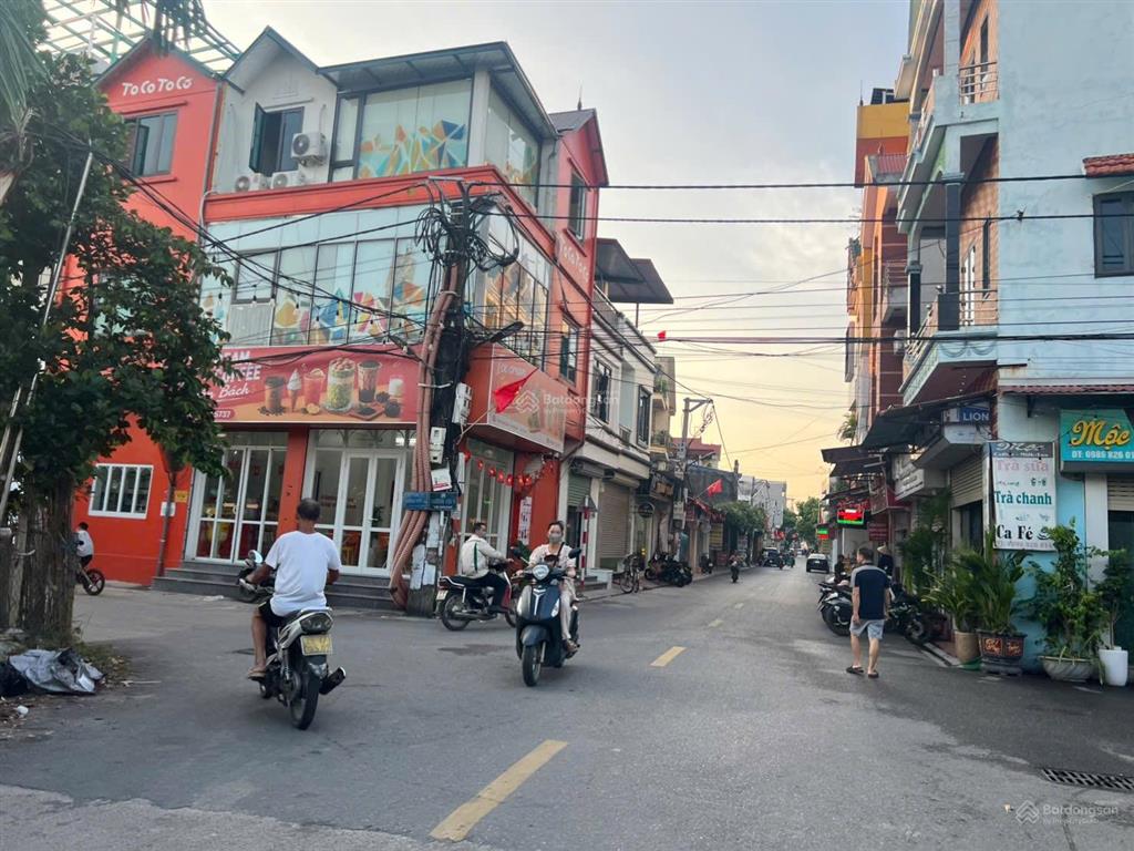 Bán lô đất vuông đẹp  dt 53m full  xuân bách  quang tiến  nay là xã sóc sơn.