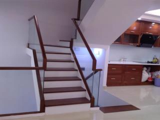 Cho thuê nhà góc 2 mặt tiền dt sử dụng 410m2  khu simco vạn phúc hà đông