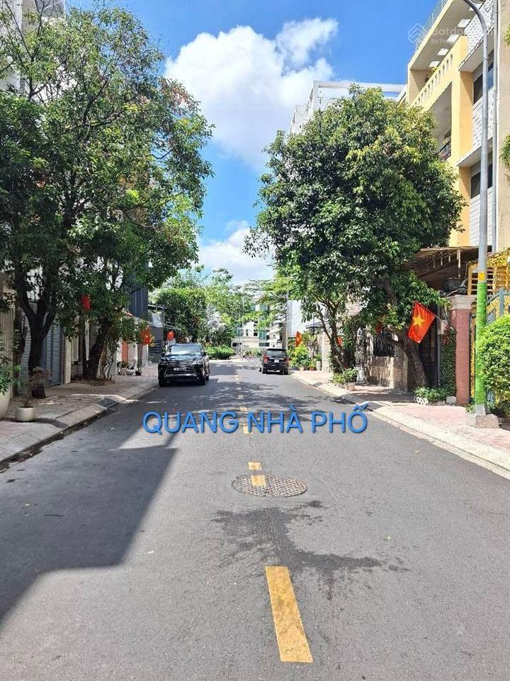 Nhà mặt tiền 4 tầng, phạm hùng, quận 8, 8x21m, giáp dương quang đông, tạ quang bửu, giá 31.x tỷ