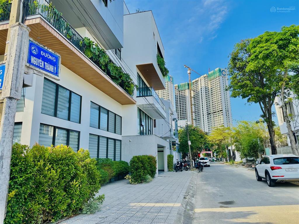 Mặt tiền sát sông hàn 272.8m2. view sông, ngắm pháo hoa quốc tế. ngay tòa 69 tầng