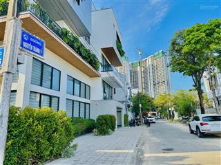 Mặt tiền sát sông hàn 272.8m2. view sông, ngắm pháo hoa quốc tế. ngay tòa 69 tầng